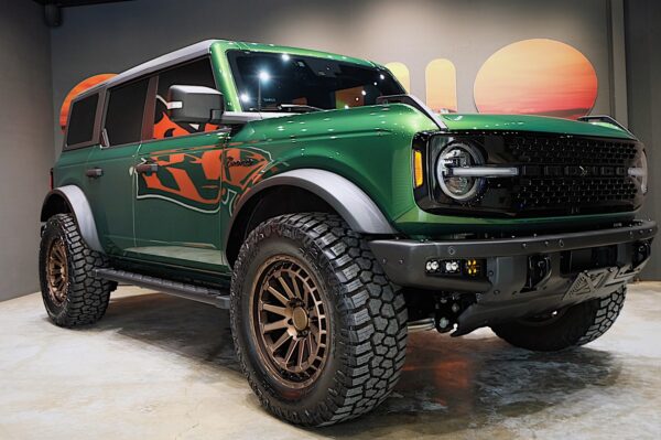 Jeep吉普車｜2023 Ford Bronco WildTrak 烈焰綠 | 頂級越野版｜大順吉普DS-JEEP