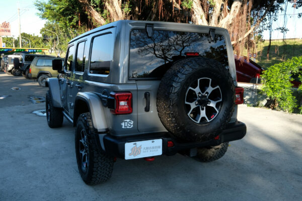 Jeep吉普車｜2021 WRANGLER UNLIMITED RUBICON | 水泥灰｜大順吉普DS-JEEP