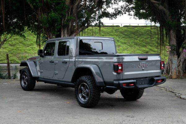 Jeep吉普車｜2021 JEEP GLADIATOR RUBICON 3.6L | 水泥灰｜大順吉普DS-JEEP