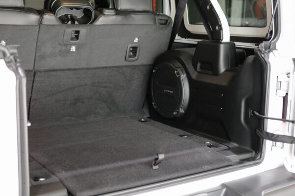 2023 Wrangler Unlimited Rubicon 2.0T  | 經典白