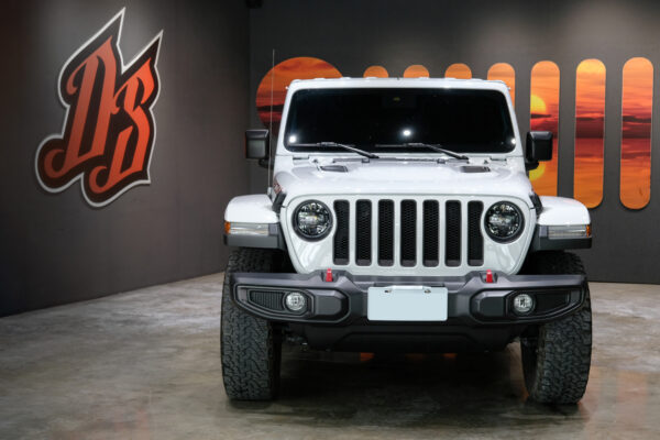 2023 Wrangler Unlimited Rubicon 2.0T  | 經典白