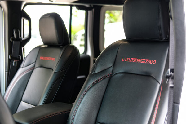 2023 Wrangler Unlimited Rubicon 2.0T  | 經典白
