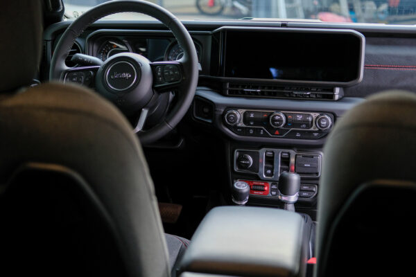 2025 Jeep Wrangler Rubicon 2.0T 雙門版｜'41 沙漠綠