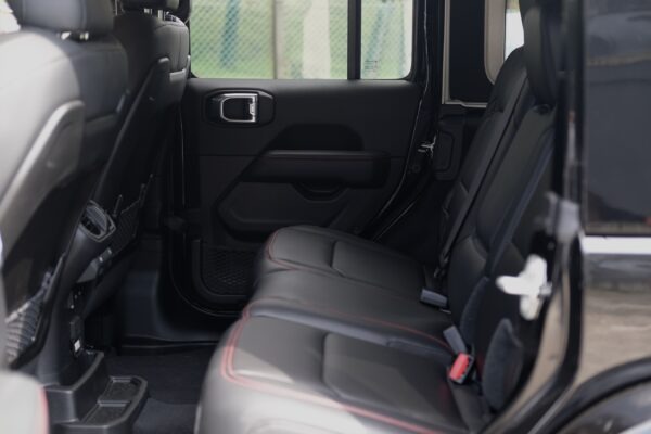 2025 Jeep Wrangler 美規 Rubicon X 2.0T｜經典黑